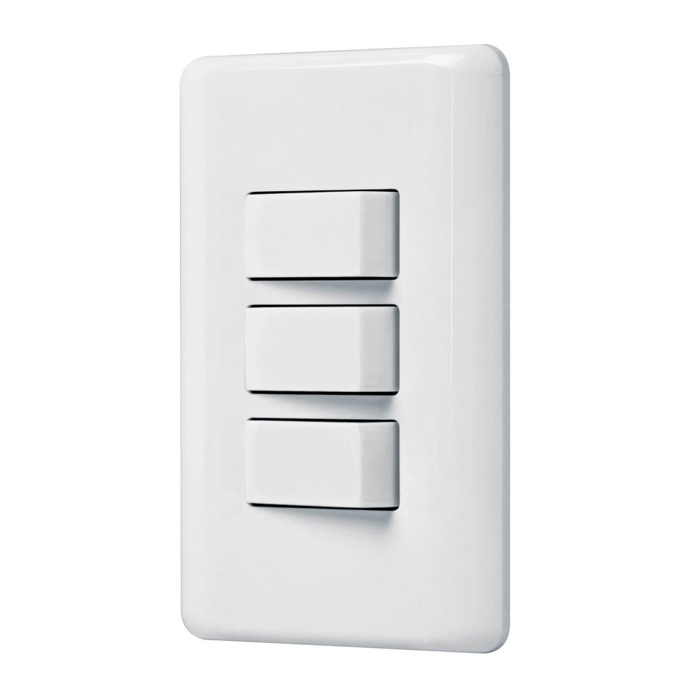 Placa armada con 3 interruptores sencillos, VOLTECK BASIC PA-APTR-B